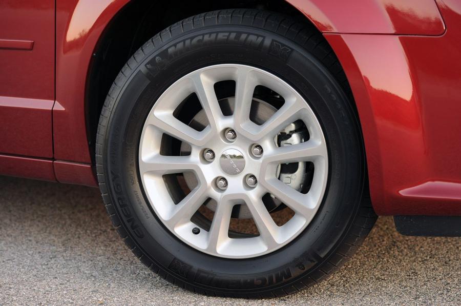  Dodge Grand Caravan 2011 года  (фото 69 из 83)